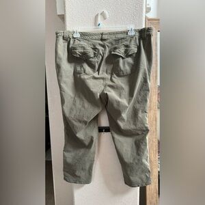 TORRIS khakis size 22